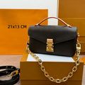 2025 New 21X13 Cm Bag For Women Vintage Small Messenger Bag All Steel Hardware Space Enough Compact And Easy To Carry No Box